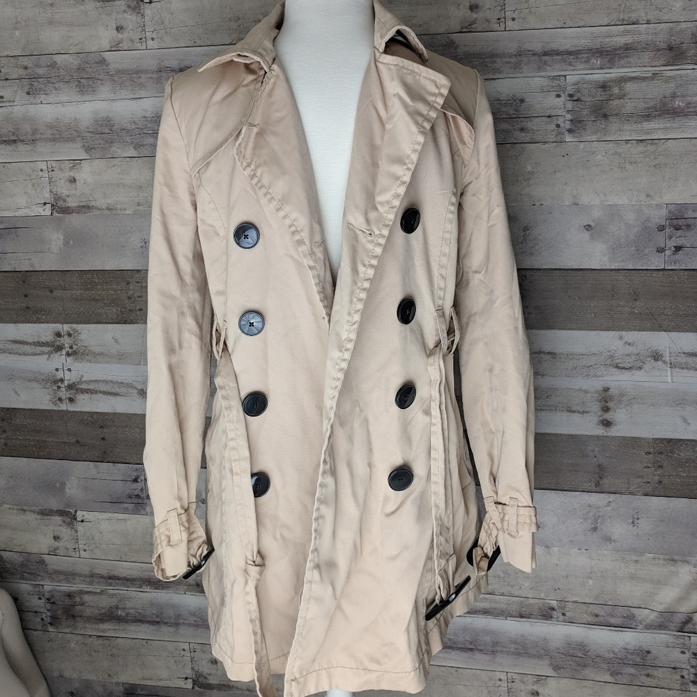 Divided Trench Coat USED